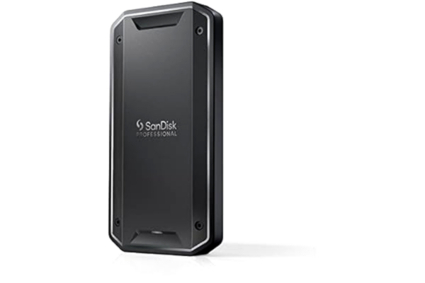 SanDisk  Professional 2TB PRO-G40 SSD upp till 2700MB/s, Extern SSD, Thunderbolt 3 (40Gbps), USB-C (10Gbps) Ultrarobust design IP68 damm-/vattentålighet