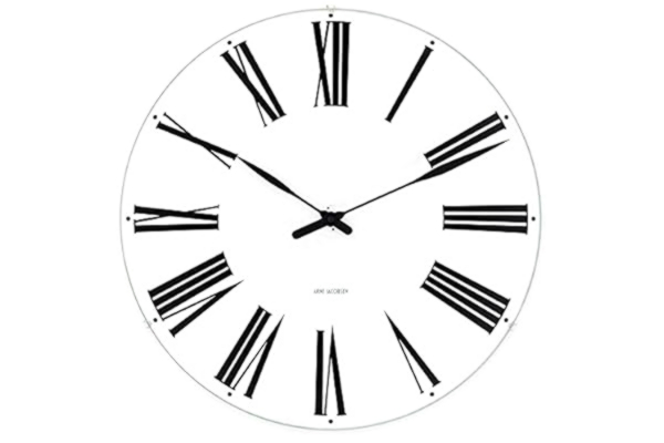 Rosendahl Arne Jacobsen väggklocka Ø16 cm Romersk originaldesign i aluminium, vit