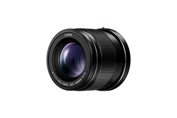 Panasonic  H-HS043E-K Micro 4/3-objektiv, 42,5 mm, svart