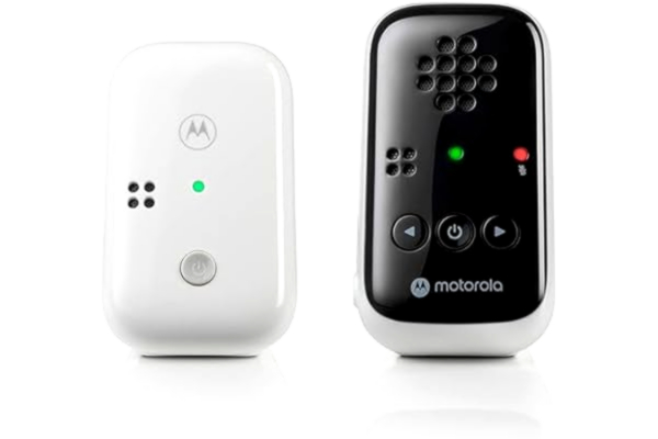 Motorola  Nursery BabyPhone PIP10-230V – bärbar förälderenhet – 300 meter räckvidd – inkl. 2 nätaggregat – plast – vit