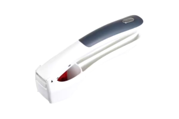 Zyliss  E960006 Vitlökspress lätt att rengöra, silver/röd, vitlökspress för att krossa vitlök/vitlökslökar