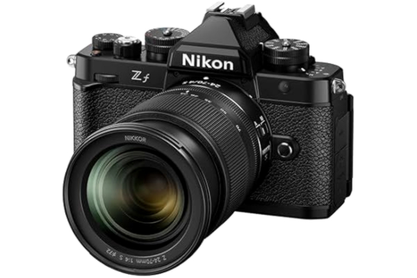 Nikon  Z f plus Z 24-70 mm f/4 VR Svart