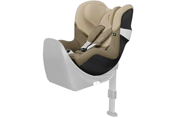 Cybex  Sirona M2 i-Size Car Seat Classic Beige One Size