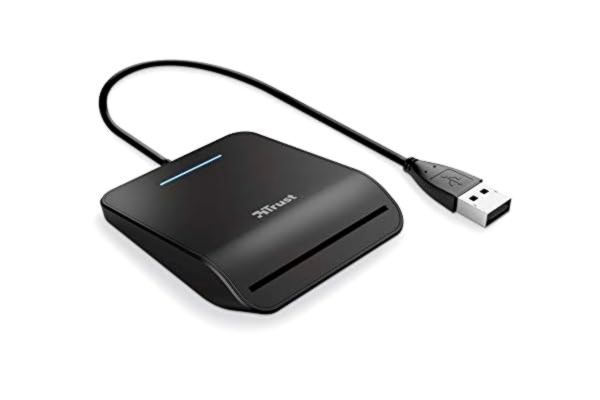 Trust  första smartkortläsare, DNI, kompatibel med FIPS 201, FIPS TAA och ISO 7816 klass A, B, C, 100 cm kabel, USB-kontakt & Play, svart