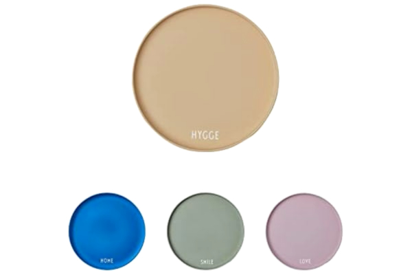 Design Letters  Favourite platta – HYGGE beige | dekorativa tallrikar, använd tallrikar för att äta eller dekorera