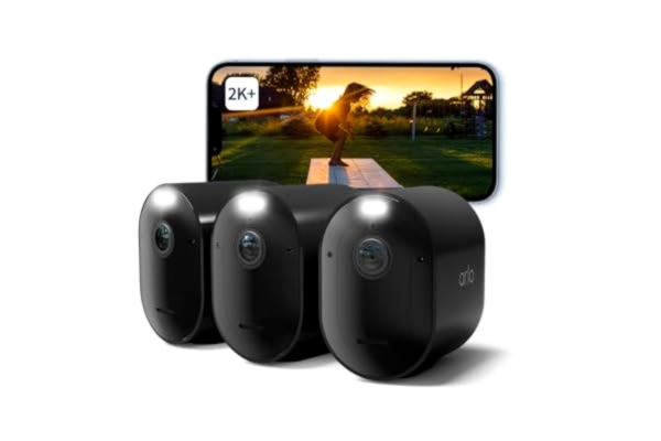 Arlo  Pro 5 WLAN-övervakningskamera utomhus X3 certifierad SmartHub, 2K UHD, svart, förbättrad färgmörkerseende, 160° betraktningsvinkel, 2-vägs ljud, med Secure Plan testperiod