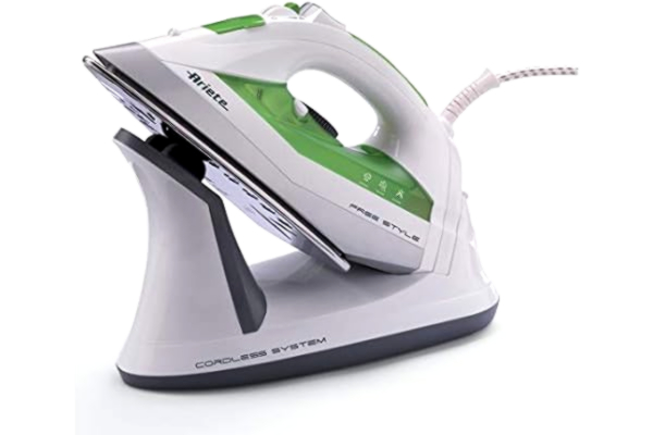 Ariete  6236 Freestyle – żelazko z kablem i bez – płyta ceramiczna – wyrzut pary – pionowy wyrzut pary – 2200 W – białe i zielone