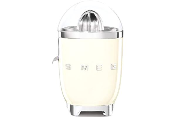 SMEG Smeg CJF01CRUK Citrus Juicer with Juicing Bowl and Lid, Stainless Steel Reamer and Strainer, Anti-Drip Stainless Steel Spout, Automatic On/Off, Anti-Slip Feet and Built-In Cord Wrap, Cream