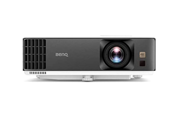 Benq BenQ TK700 4k HDR-spelprojektor med HDMi - 2,0 x 2 | 60 Hz @ 4K | 240 Hz @ 1080p | 3 200 Al | Spelläge | 5W sovrumshögtalare | 2D Keystone | 3D | PS5 | Xbox Series X