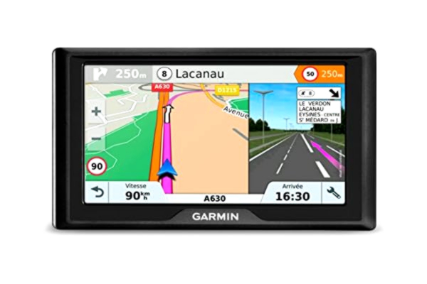 Garmin  010-01679-12 Drive 61LMT-S 6-Inch Sat Nav with Map Updates for UK, Ireland, Full Europe and Live Traffic - Black