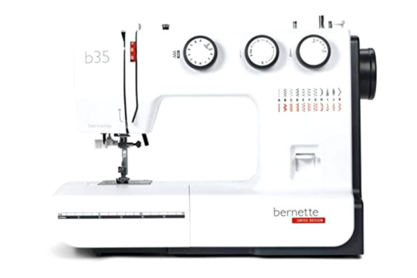 Bernina  Bernette B35 naaimachine