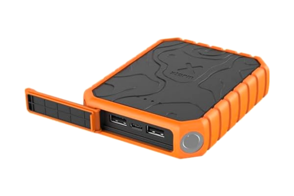 Xtorm  XR201 Rugged Powerbank 10 000 mAh, 18W, IP65, vattentät, utomhusbank, integrerad ficklampa,