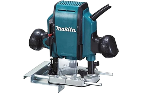 Makita  Reititin kotelolla - rp0900j
