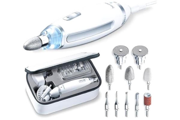 Beurer  MP 62 manikyr/pedikyrset, elektrisk nagelfil med 10 högkvalitativa nagelvårdstillbehör, LED-ljus, steglös hastighetskontroll, med förvaringsväska