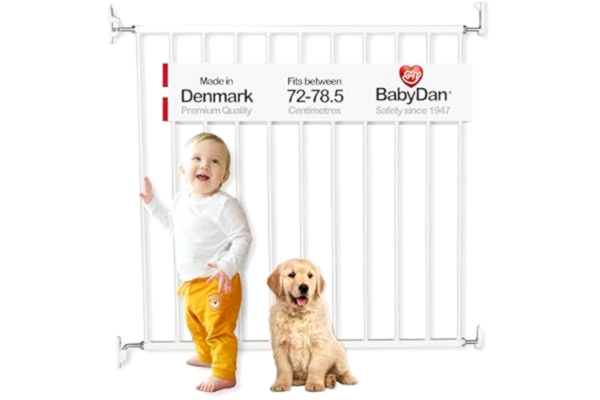 BabyDan  Ingen resa, täcker öppningar mellan 72-78,5 cm/28,4-30,9 tum, grundläggande trappport/babygrind/skyddsgrind, metall, vit, tillverkad i Danmark - (husdjursport/hundgrind)