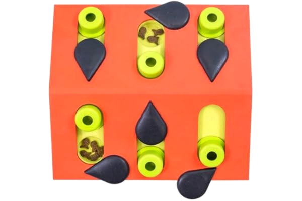 Nina Ottosson  av Petstages Melon Madness Puzzle & Play - Aktivitetsspel - kattgodispussel - rosa