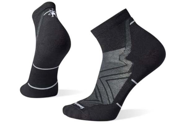 Smartwool  Unisex Run Targeted Cushion Ankle Strumpor, Black, XL