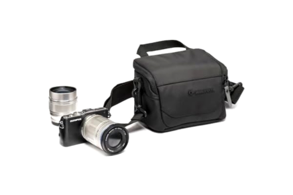 Manfrotto  Advanced Axelväska M III, för reflex- och spegellös kamera med objektiv, kameraväska, kameraväska med stativfäste och regnskydd, svart, XS, Axel XS