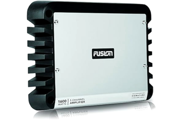 Fusion  forstærker 5 kanaler 1601