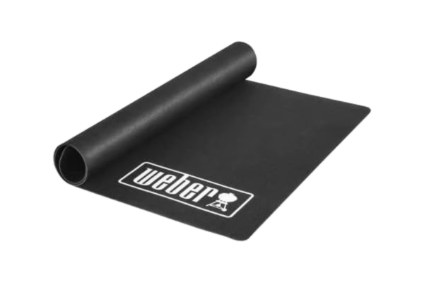 Weber  Grillmatta - Stor (180 x 100 cm), skyddar terrasser/balkonger från fettstänk eller droppande vätskor, värme- & väderbeständigt antibakteriellt material, för alla grillar (18280)