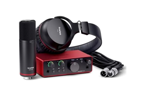 Focusrite  Scarlett Solo Studio 4:e gen USB-ljudkort för låtskrivare, gitarrister, vokalister och producenter med kondensatormick och hörlurar för inspelning, låtskrivande, streaming och podd
